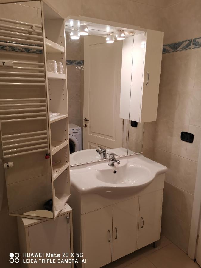 Guesthouse Central Station Group - Via Sammartini 15 Milano Eksteriør bilde